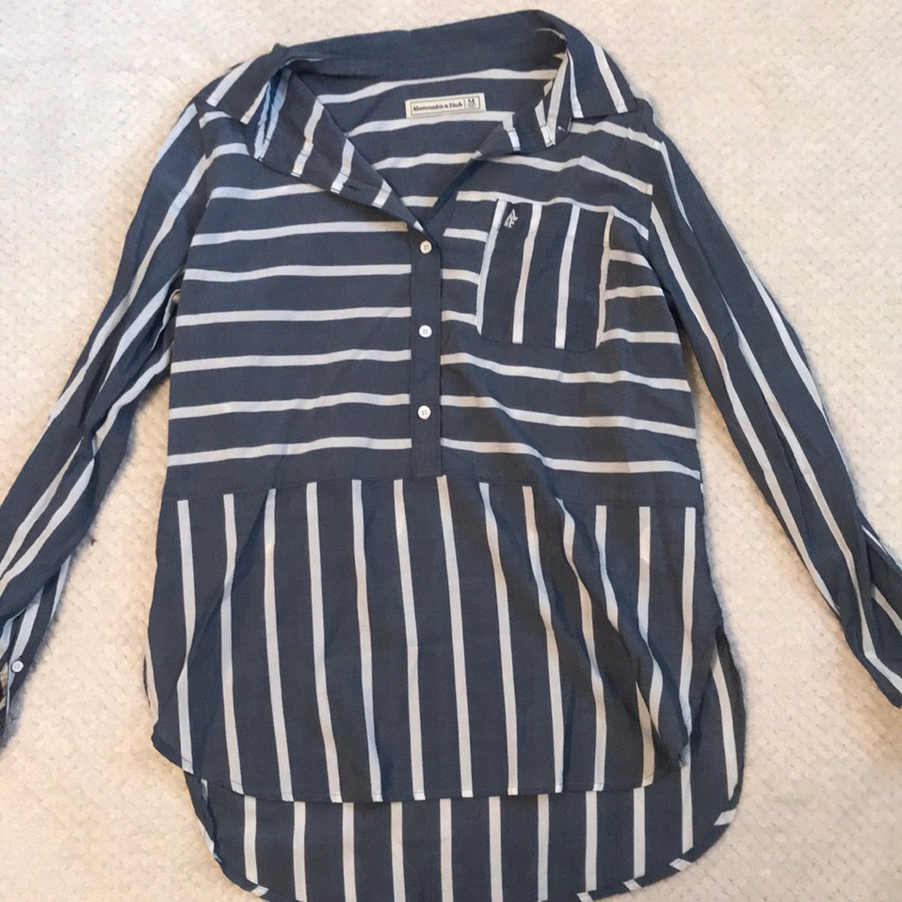 Abercrombie and Fitch Button Down Top